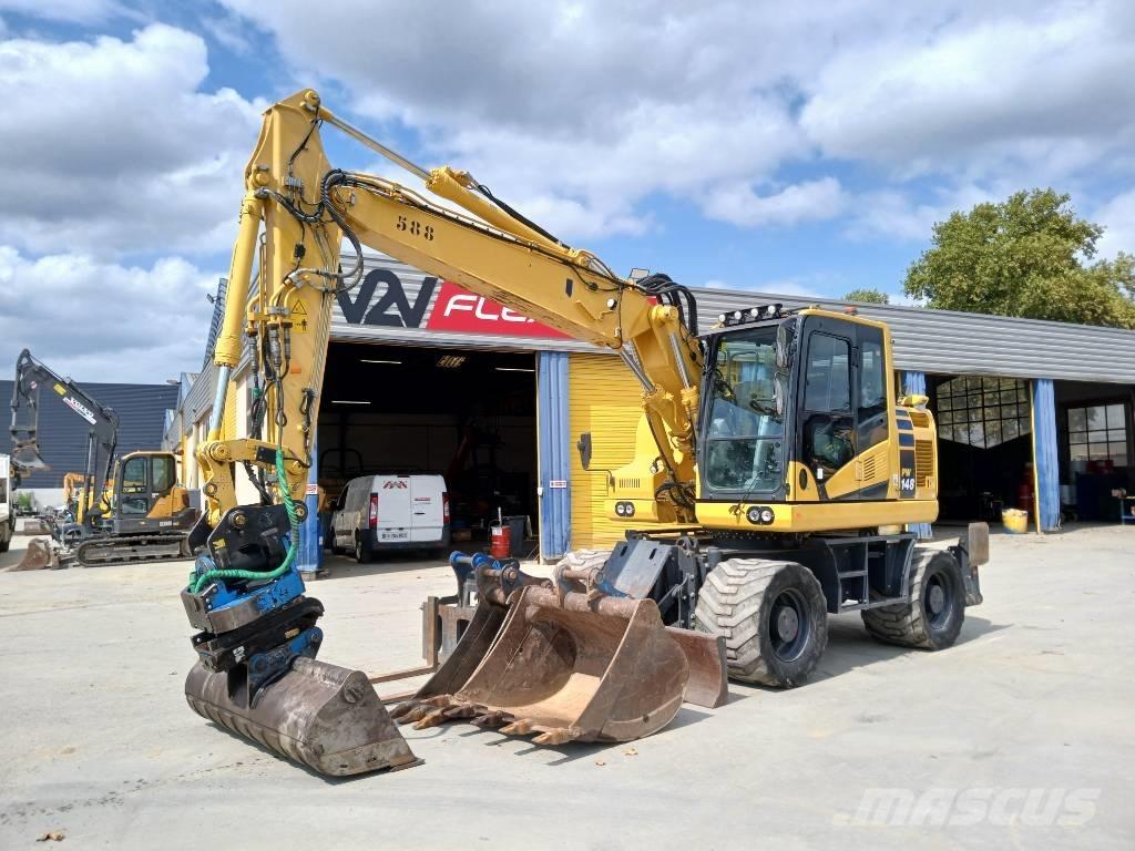 Komatsu PW 148-11 Wheeled excavators