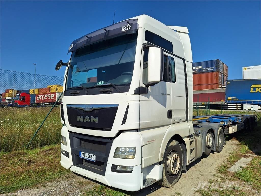 MAN TGX 26.440 6X2 Tractor Units