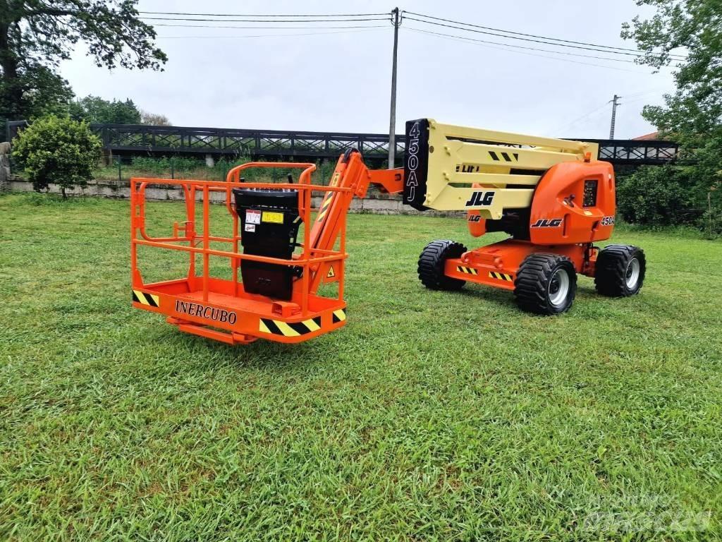 JLG 450 AJ Articulated boom lifts