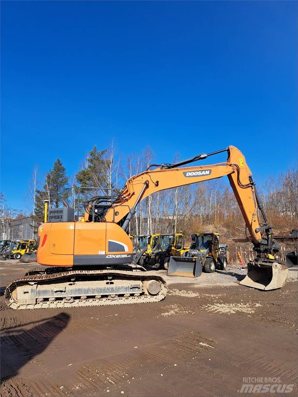Doosan DX235LCR-5 Crawler excavators