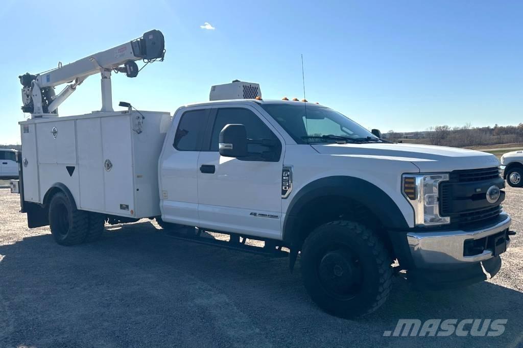 Ford F 550 XL SD Tracked cranes