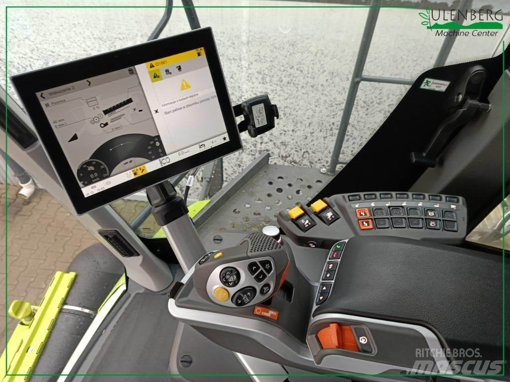 CLAAS Lexion 8700 TT Combine harvesters