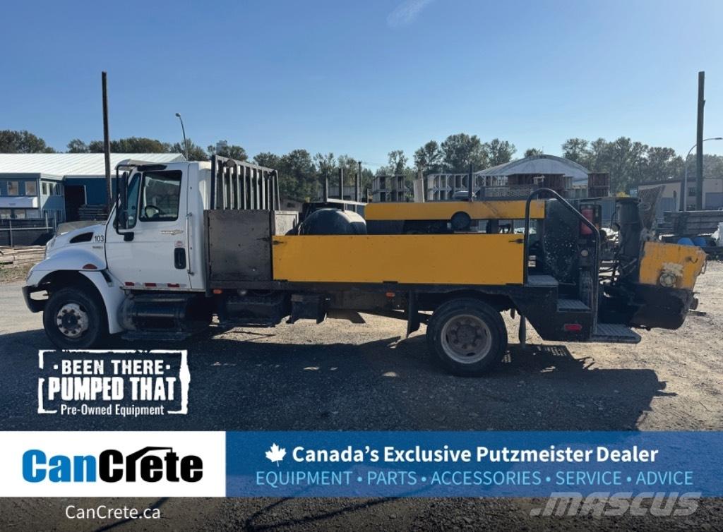  Reinert X7036 Concrete pump trucks