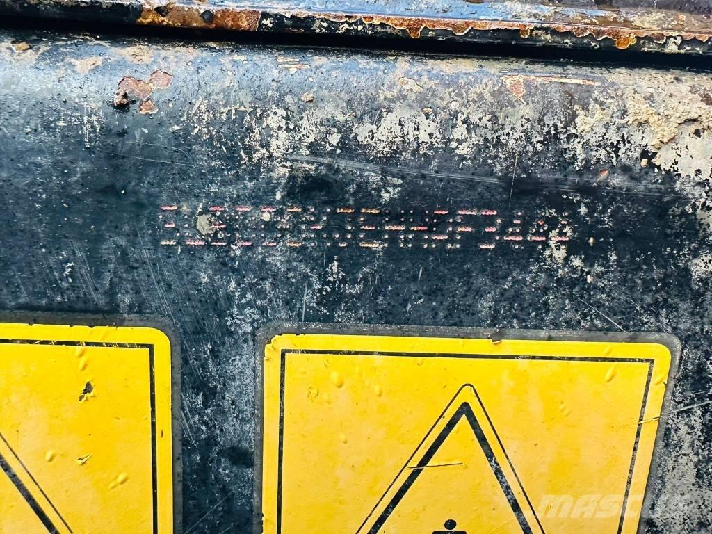 JCB 3 T ST Site dumpers