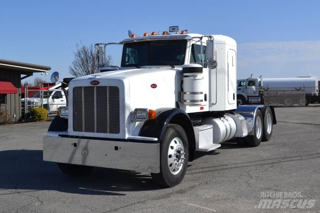 Peterbilt 367 Tractor Units