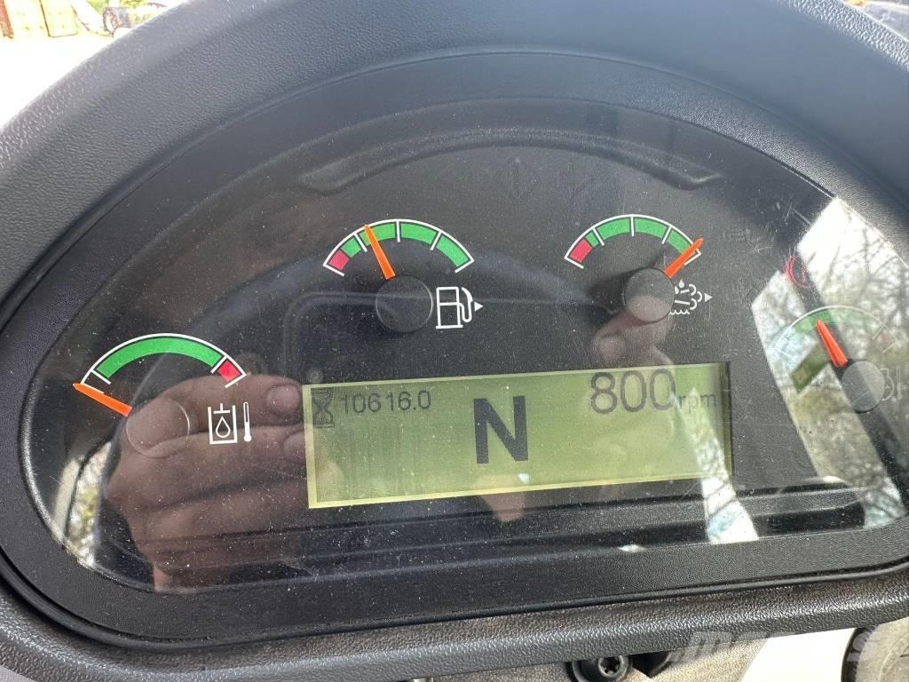 CAT 930 Wheel loaders