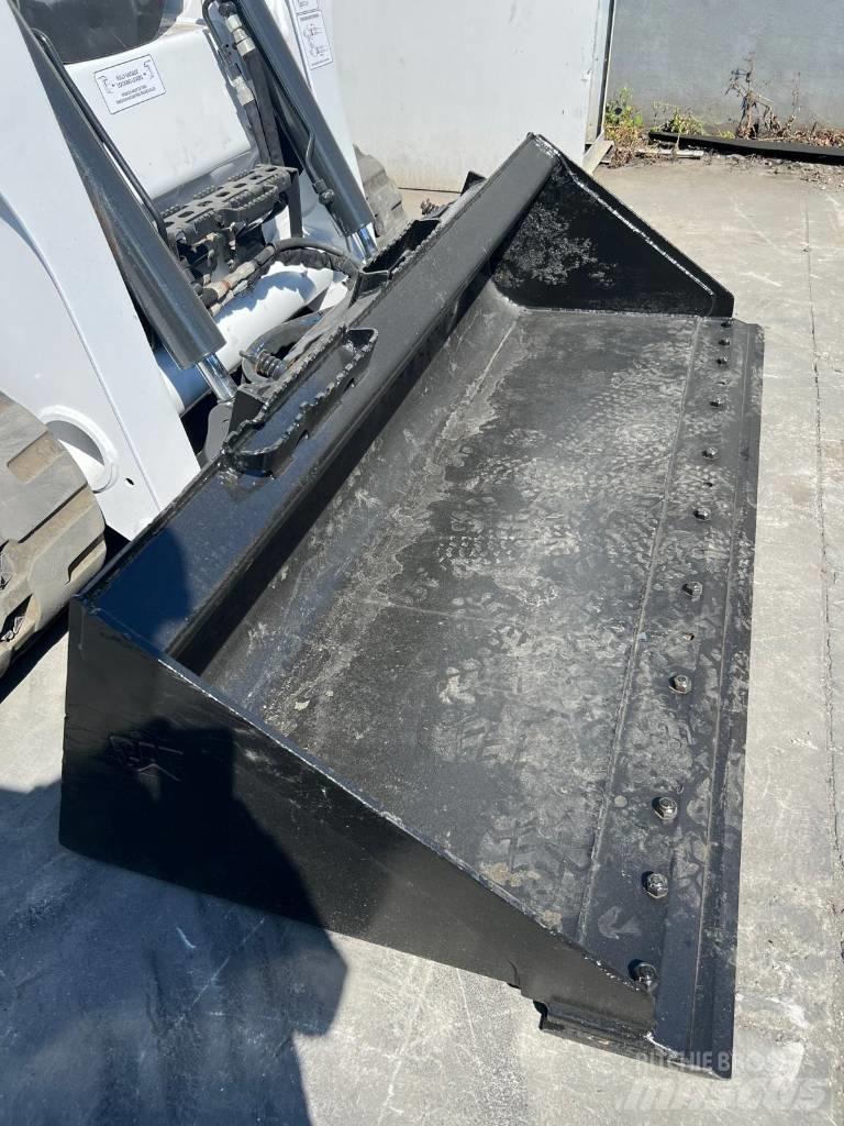 Bobcat T 740 Skid steer loaders