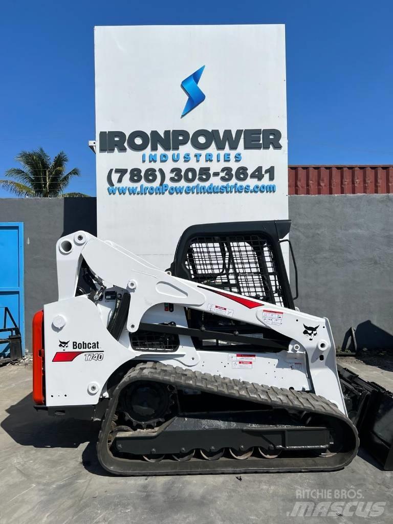 Bobcat T 740 Skid steer loaders