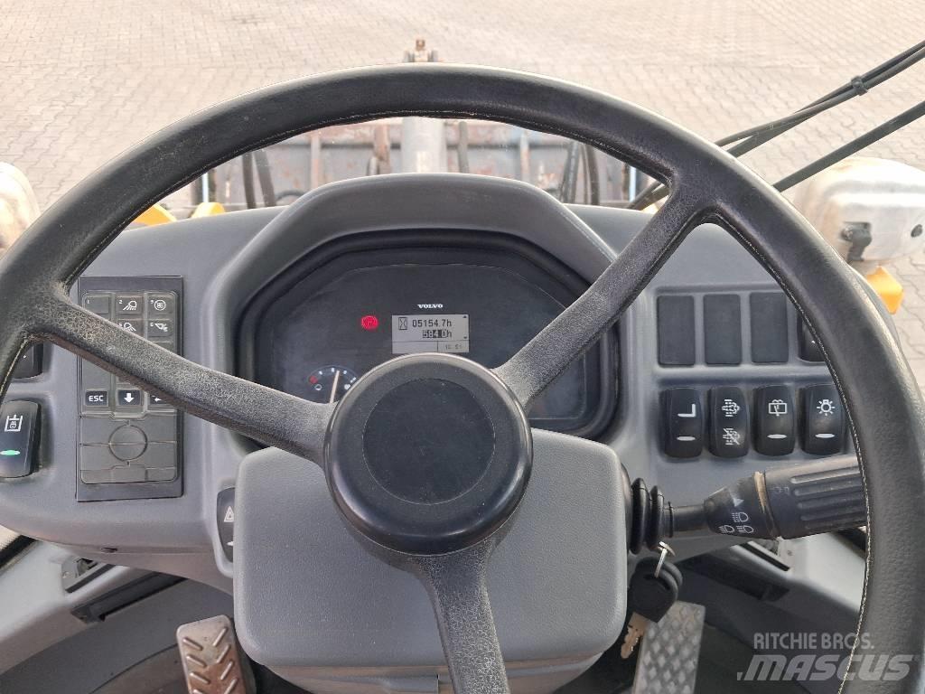 Volvo L 30 G Wheel loaders