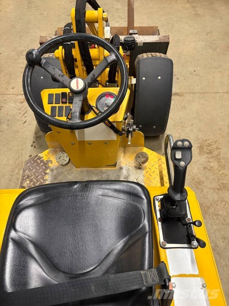 Knikmops KM 130 Wheel loaders
