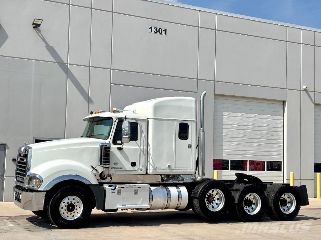 Mack Titan TD 713 Tractor Units