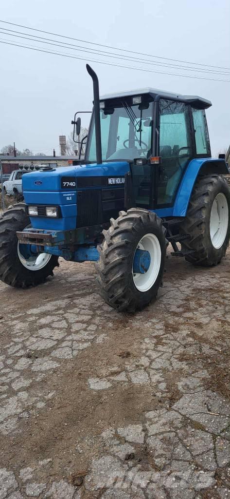 Ford 7740 SLE Tractors