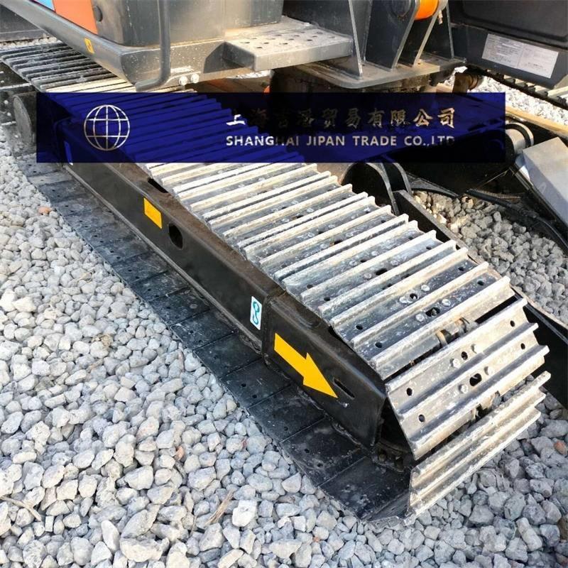 Hitachi ZX 70 Midi excavators  7t - 12t