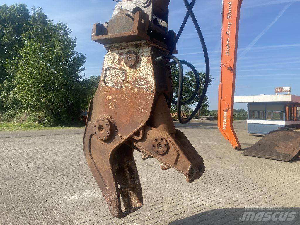  Crusher CW 30 Pulveriser  (Demolition Crusher ) 