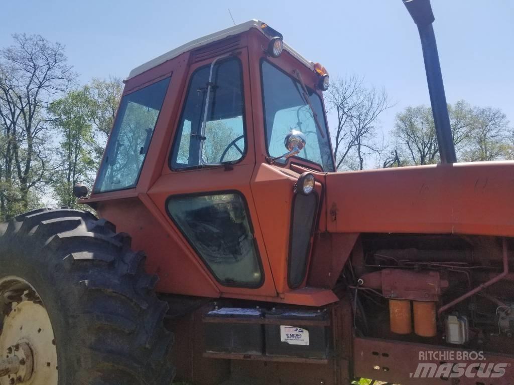 Allis-Chalmers 7060 Tractors