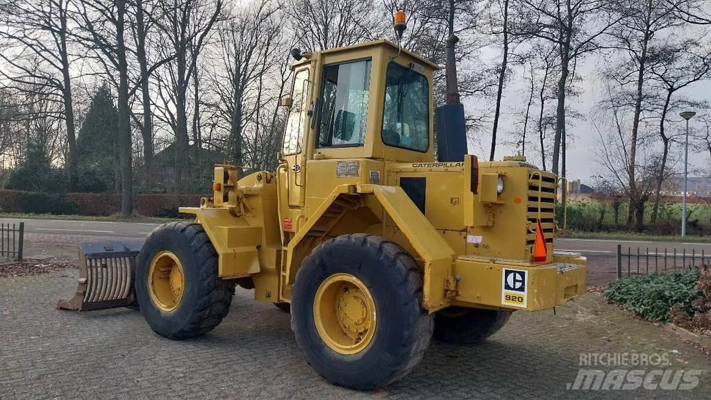 CAT 920 Wheel loaders