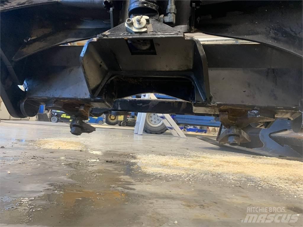 Komatsu 895 Other components