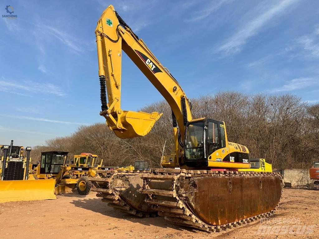 CAT 320 C L Amphibious Excavators
