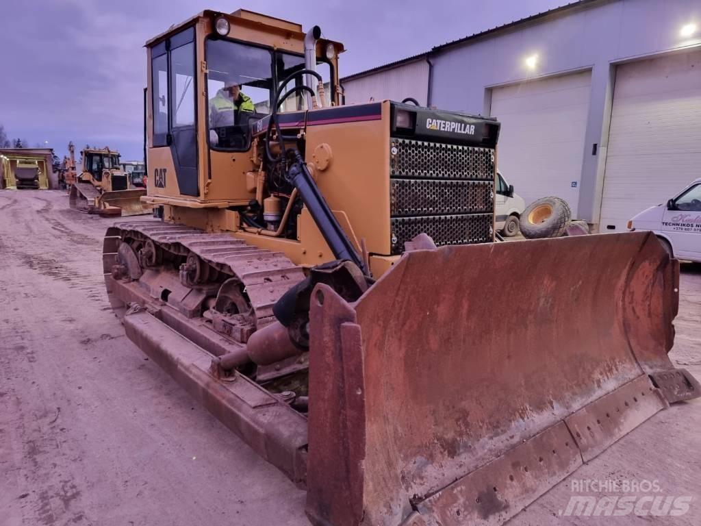CAT B 10 Crawler dozers