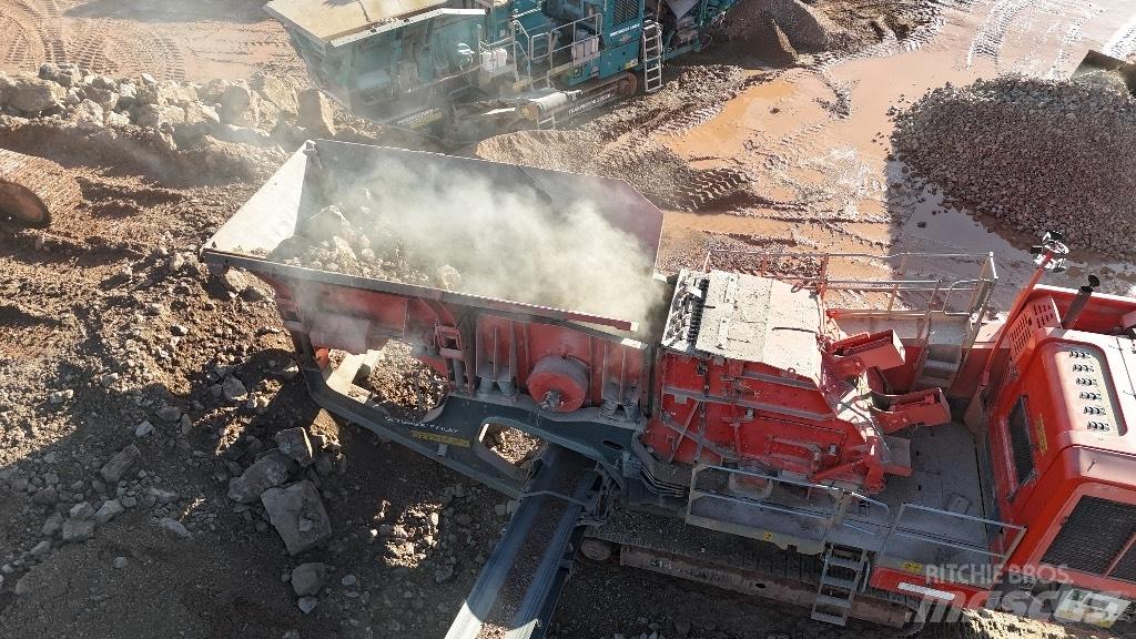 Finlay I-140 Mobile crushers