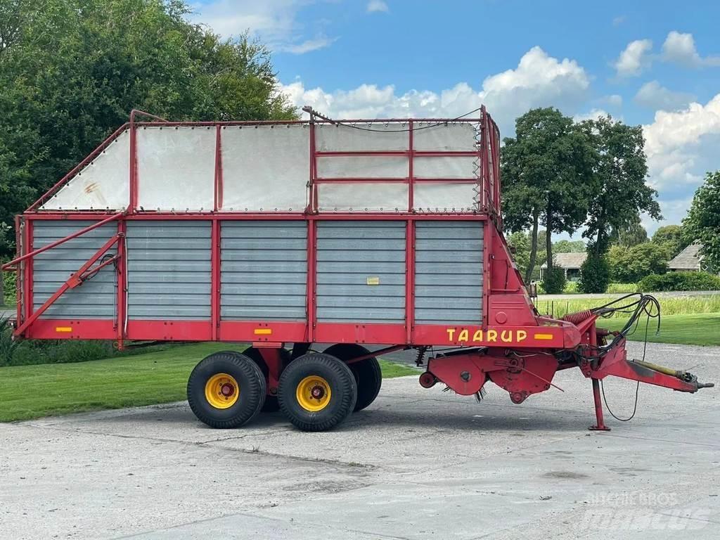 Taarup 1030 Self-propelled foragers