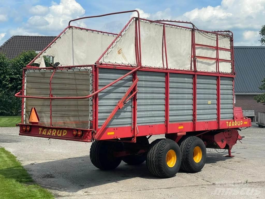 Taarup 1030 Self-propelled foragers