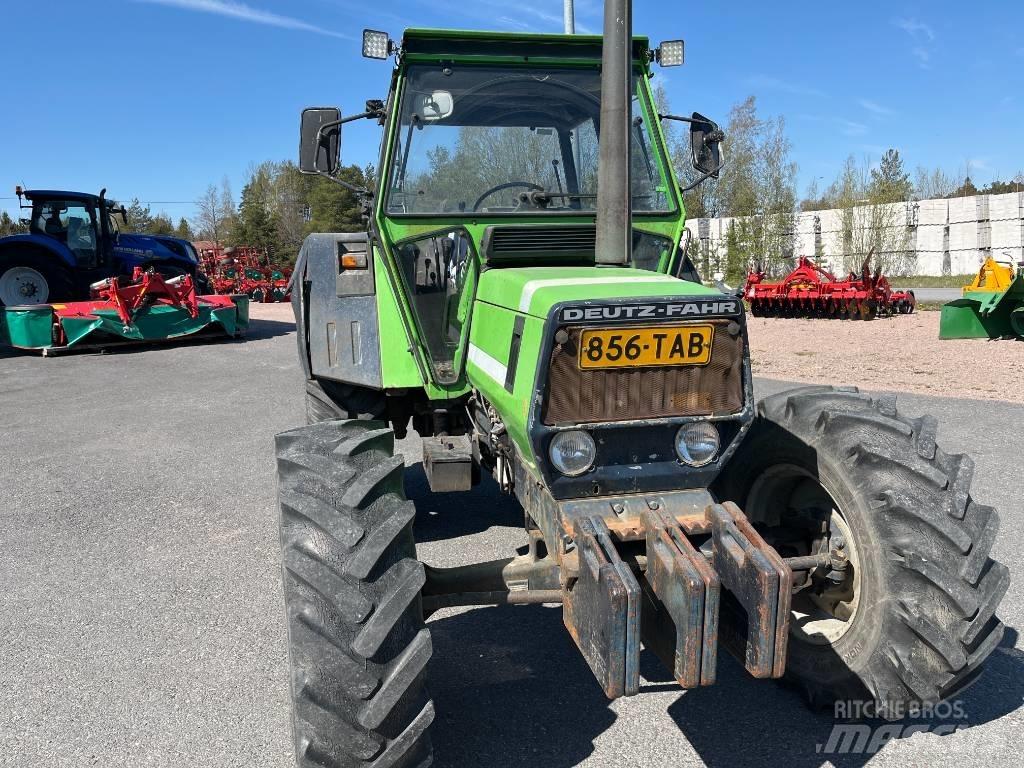 Deutz-Fahr DX 92-4 Tractors