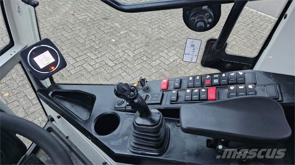 CLAAS Torion 535 Wheel loaders