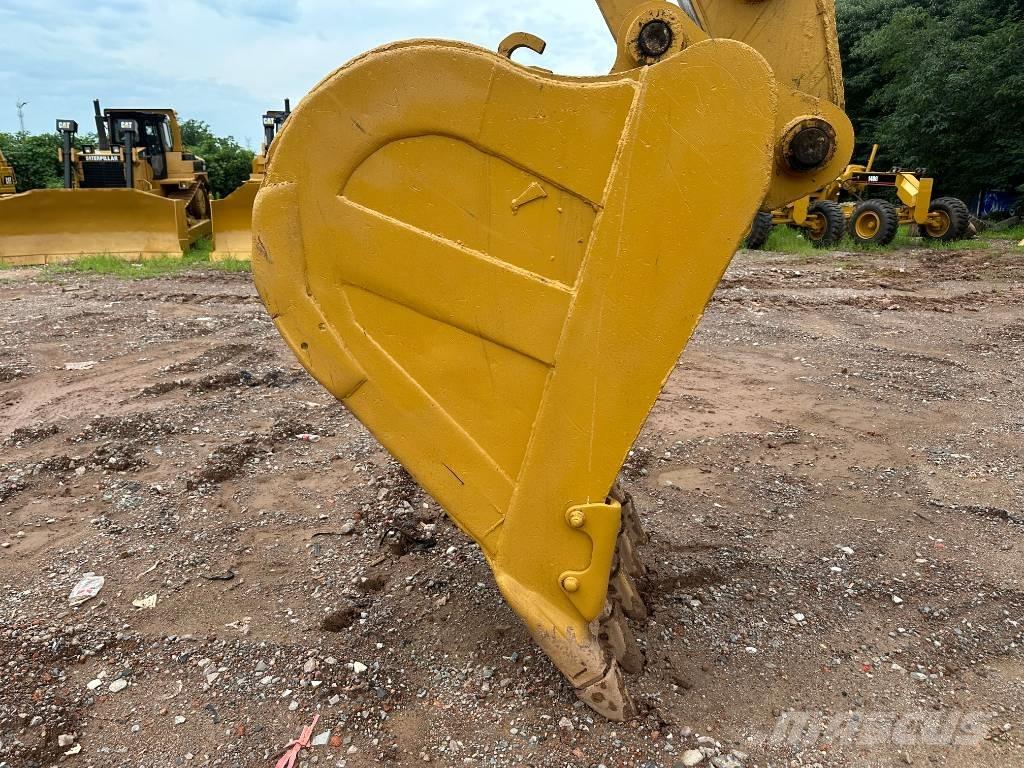 CAT 330C Crawler excavators