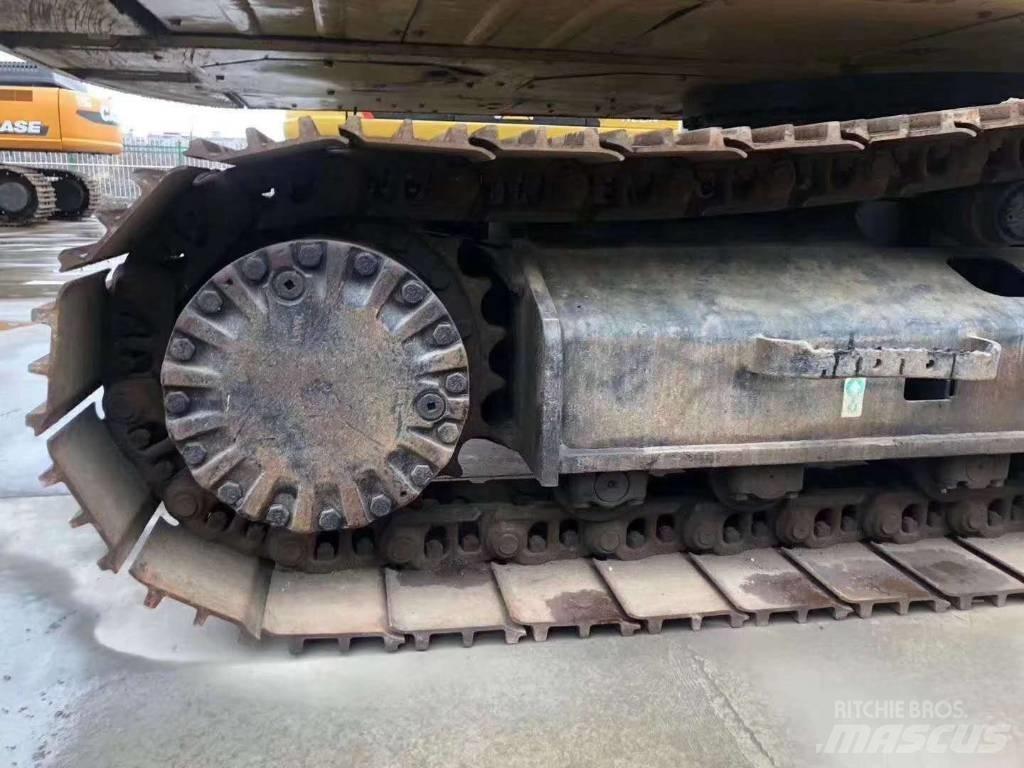 CAT 323 Crawler excavators