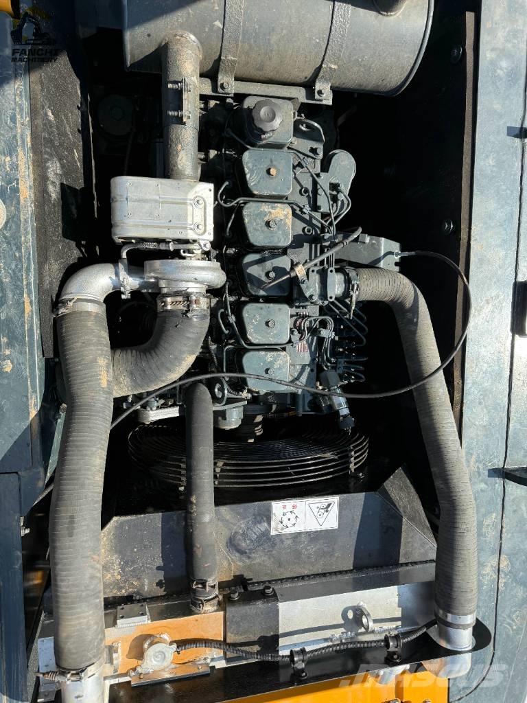 Hyundai 220 Midi excavators  7t - 12t