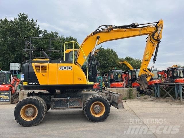 JCB JS 145 W Wheeled excavators