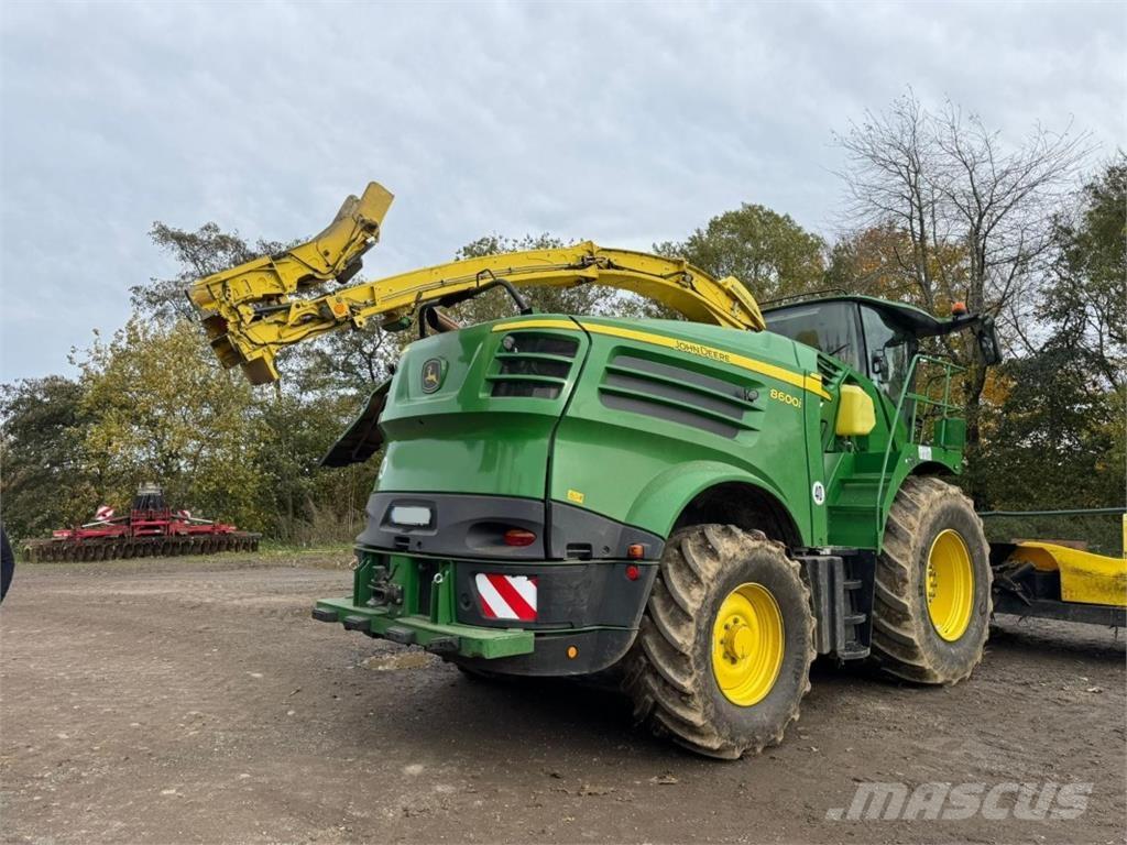 John Deere 8600i Forage harvesters