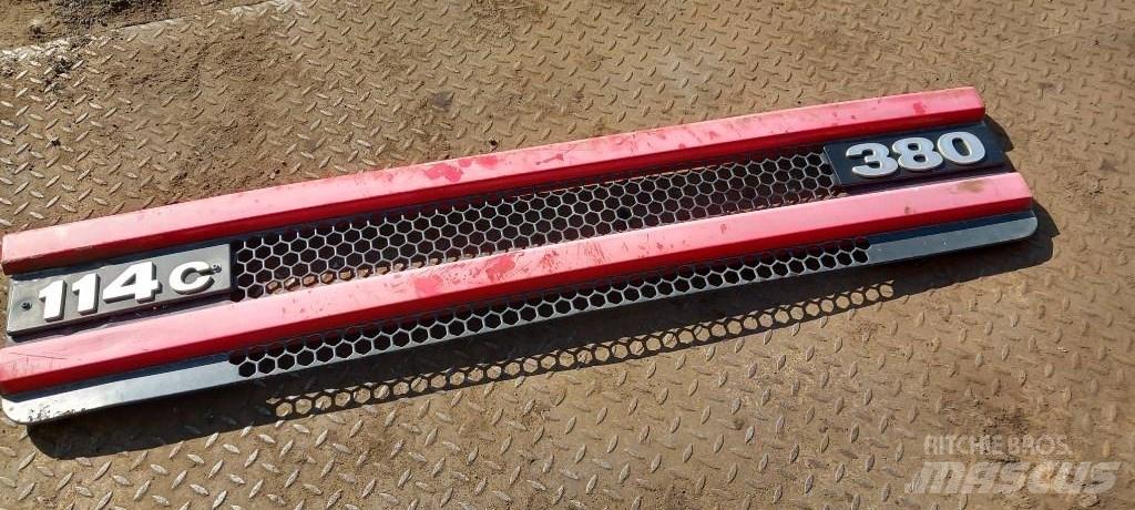 Scania 94 D.   1366189 Radiators