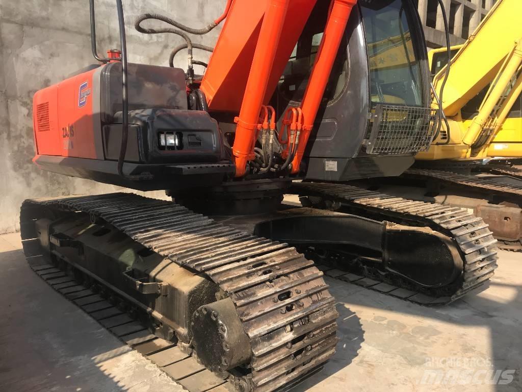 Hitachi ZX 200-6 Crawler excavators