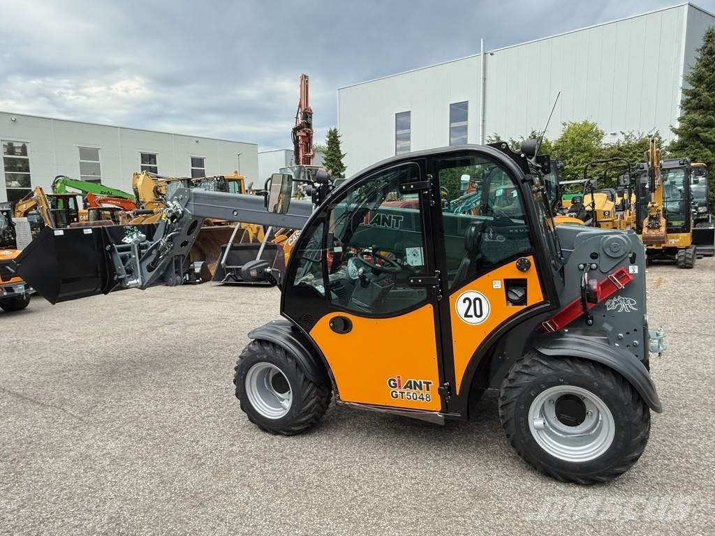 GiANT GT5048 Telescopic handlers