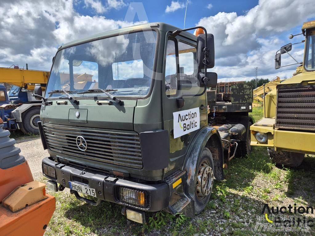 Mercedes-Benz 1422 Tractor Units