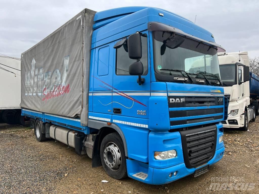 DAF XF105.410 Curtainsider trucks