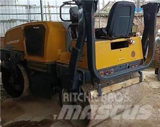 戴勒派克  DYNAPAC1250 Twin drum rollers