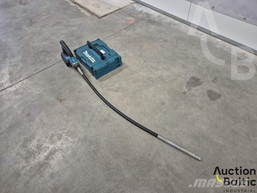 Makita DVR450 Construction - Others