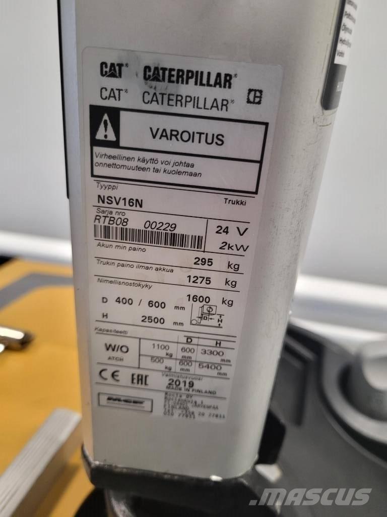 CAT NSV 16N Self propelled stackers