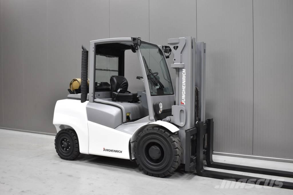 Jungheinrich TFG S50 LPG trucks