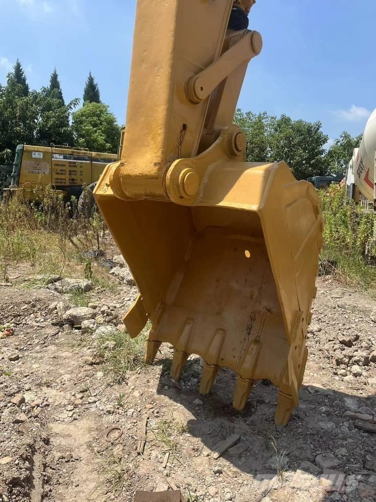 CAT 320 C L Crawler excavators