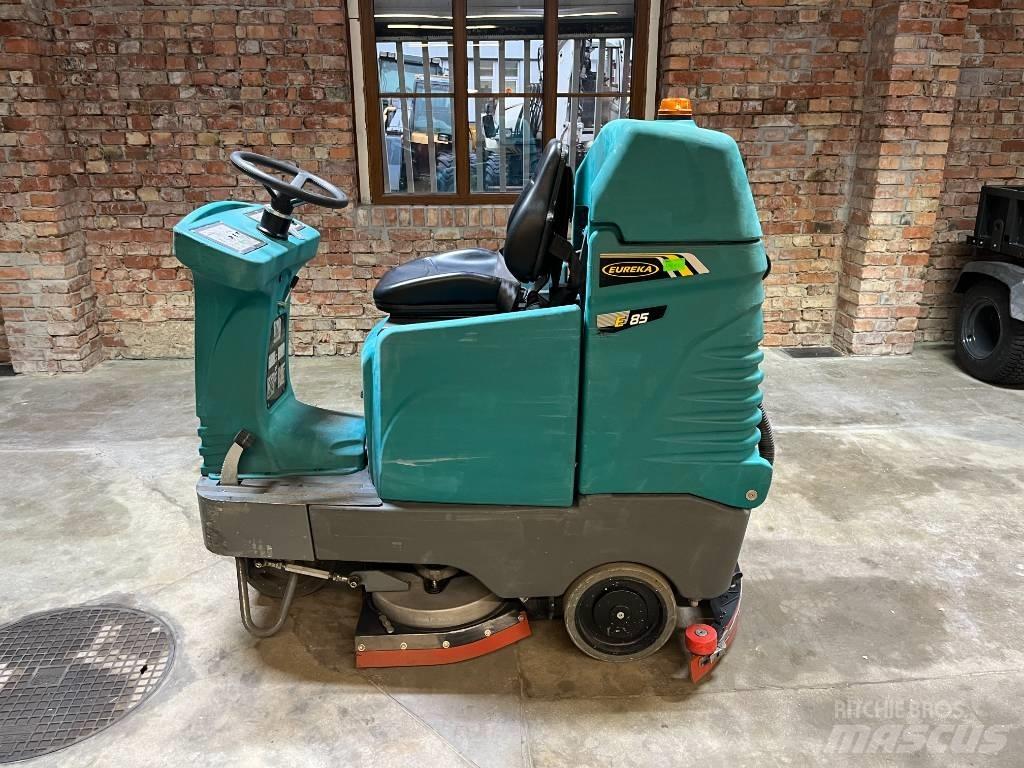 Eureka E85 Scrubber dryers