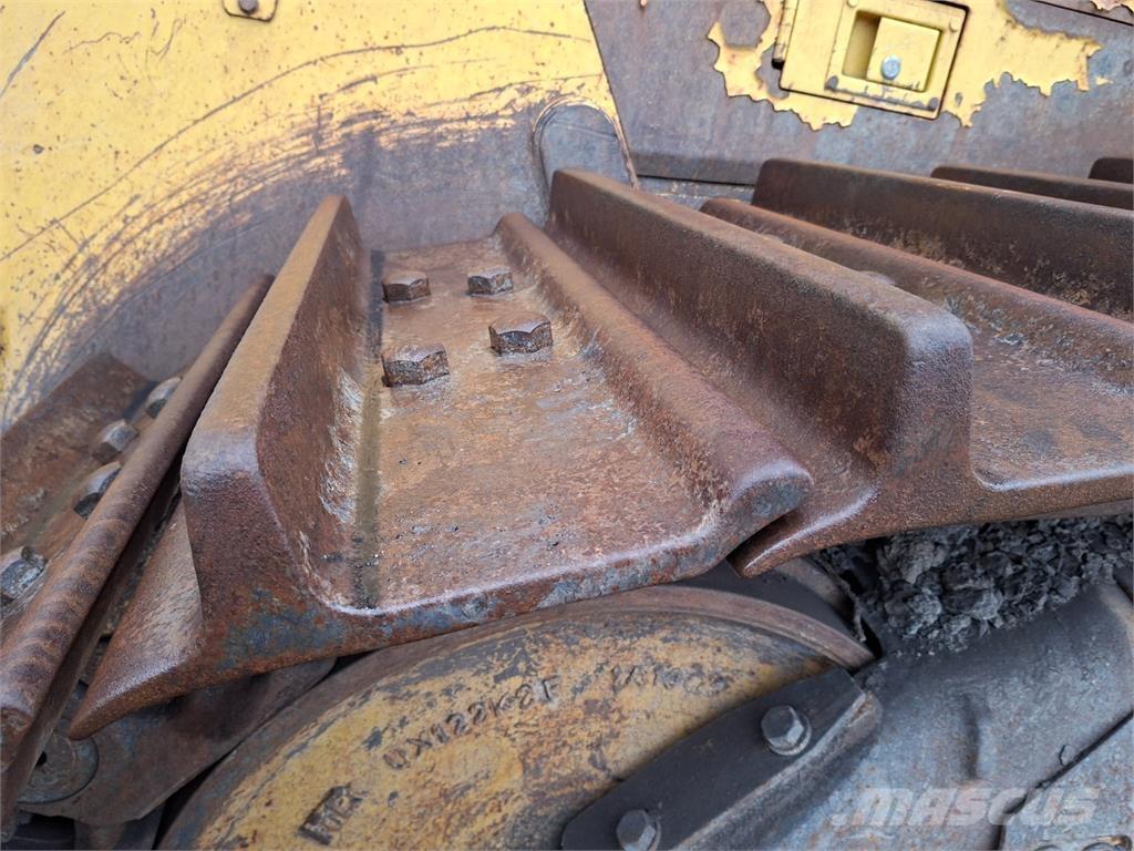 Komatsu D275 AX Construction - Others