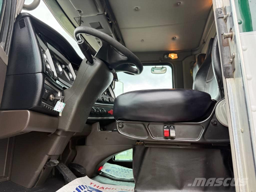 Kenworth T800 Tractor Units