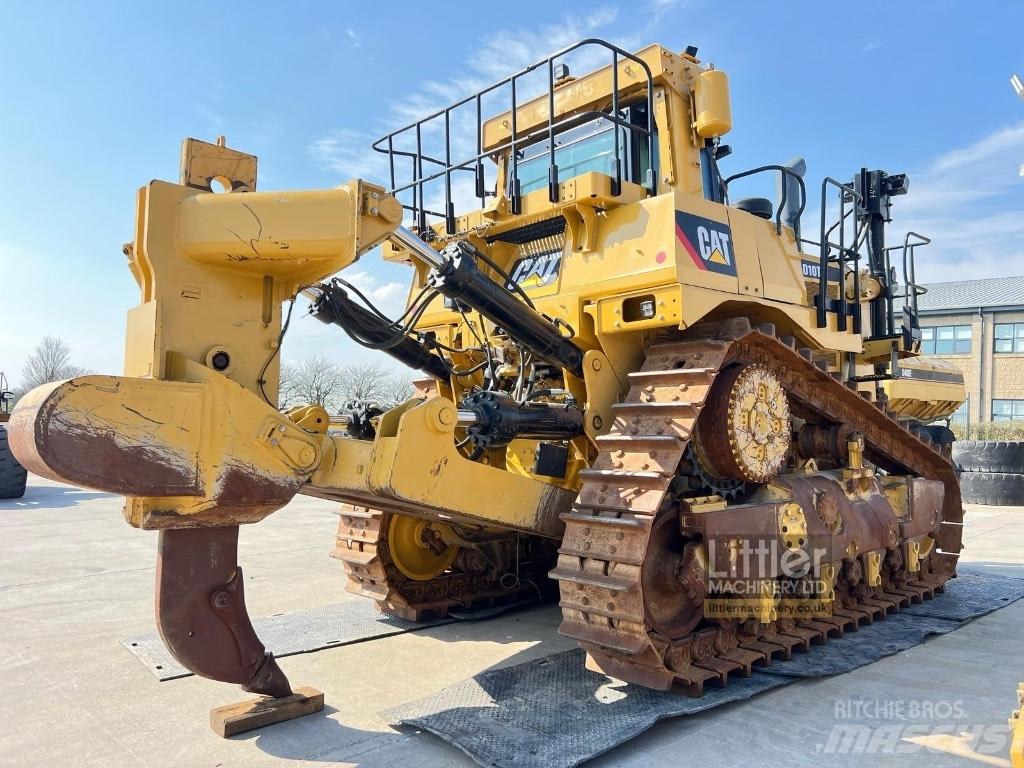 CAT D 10 T 2 Crawler dozers