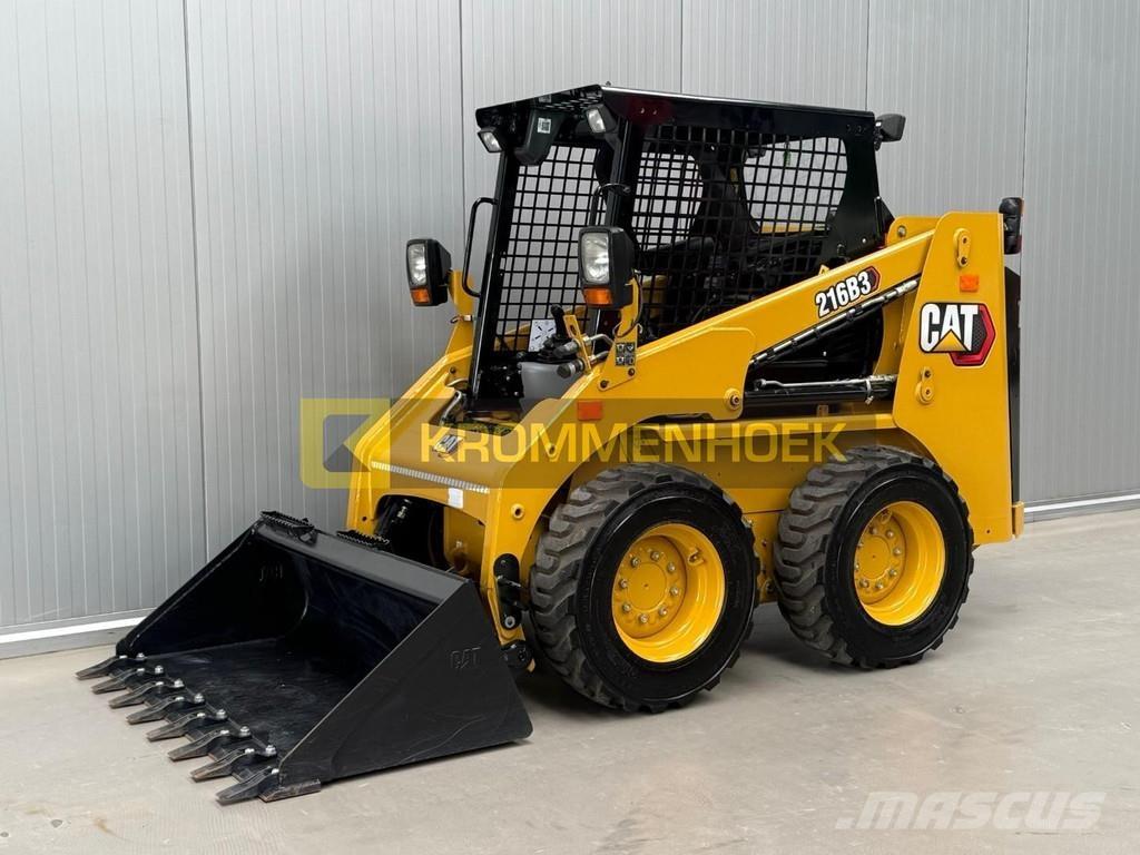 CAT 216 B3 Skid steer loaders