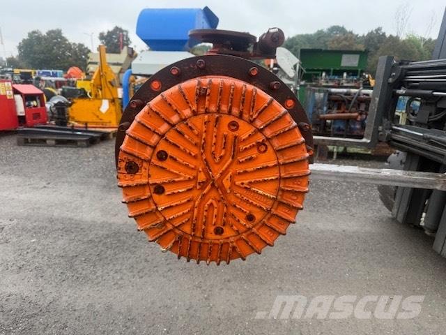 Daewoo Mega 300 III Axles