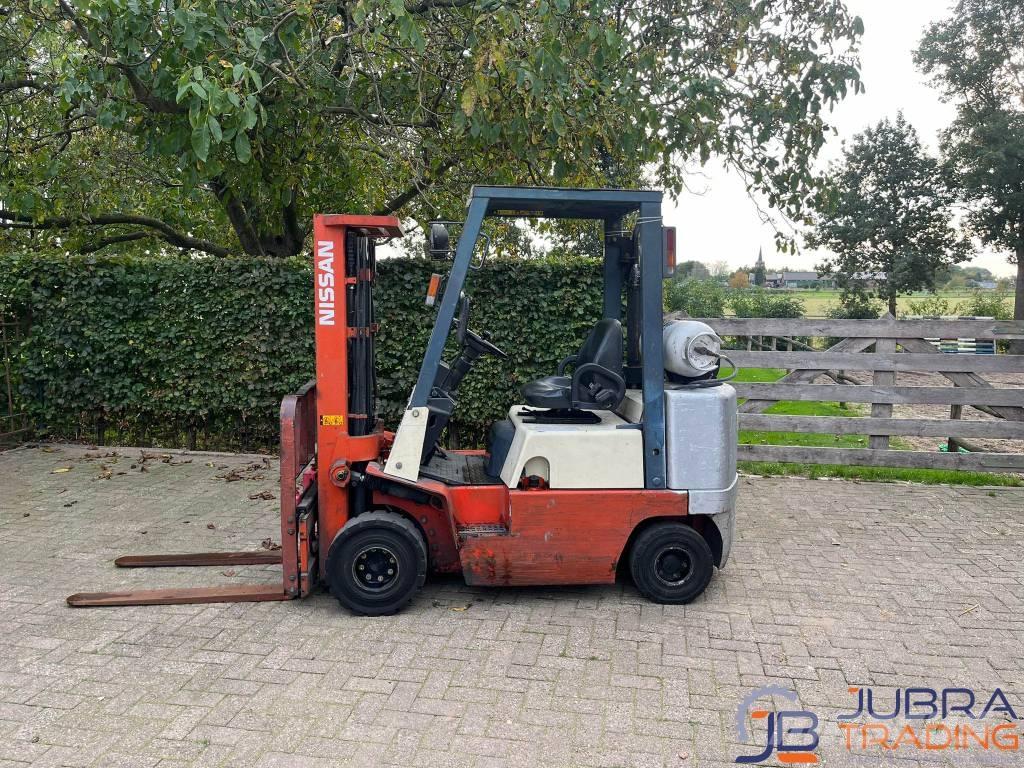 Nissan APJ02A25PU LPG trucks